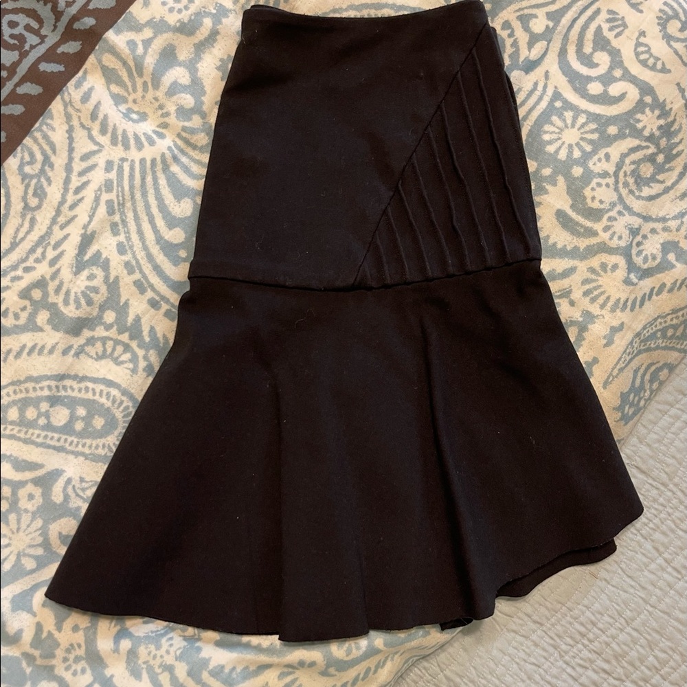 Parker black mini skirt size 4!! SO cute on!